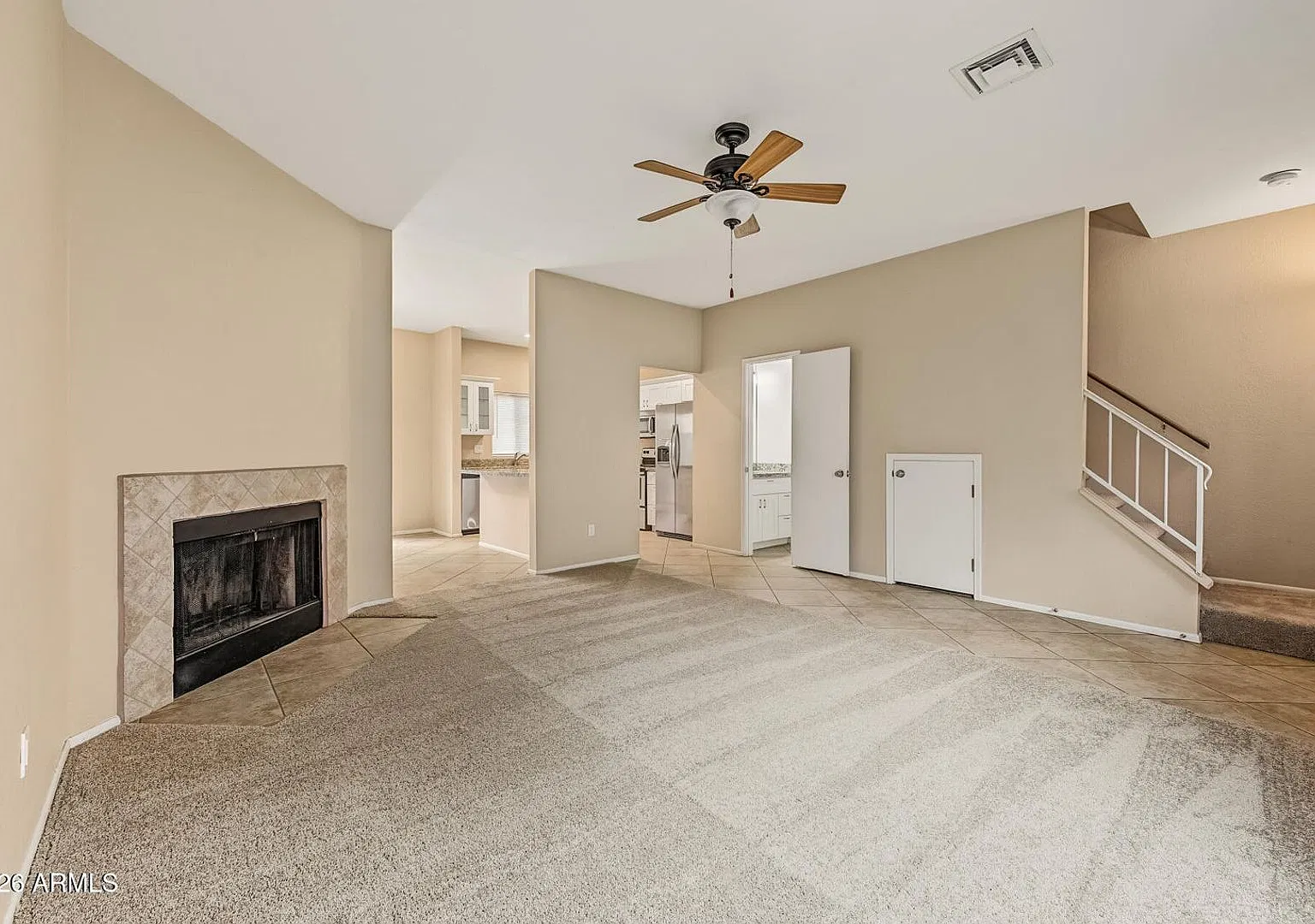 Very clean and move in ready townhome — Photo 4