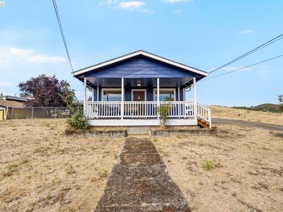 274 NW Meloy Ave, Roseburg, OR, 97470