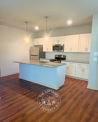Save 25% Your Second Month at Cottages at 76 - Luxury Living! Photo 1