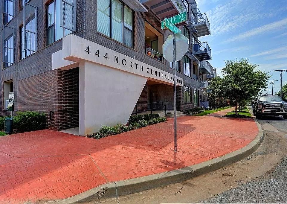 1st image of 444 N Central Ave APT 201