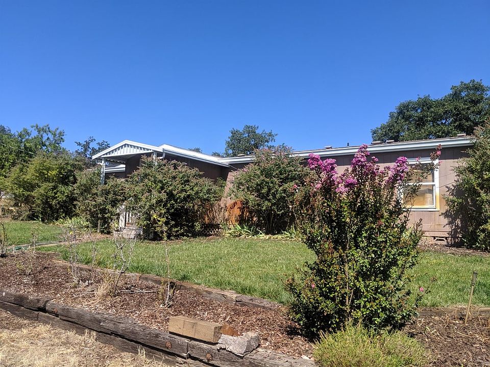 1st image of 370 W Rolling Hills Dr