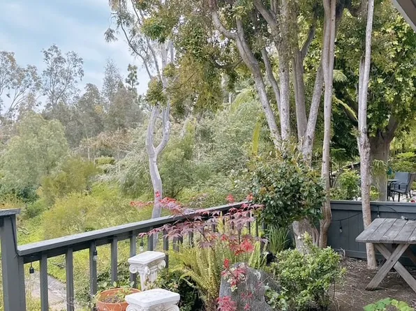4 Canyon Rdg, Irvine, CA 92603