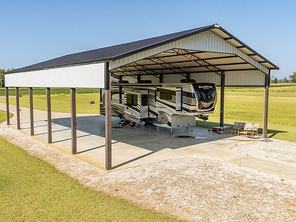 4th image of 6235 Cravens Rd