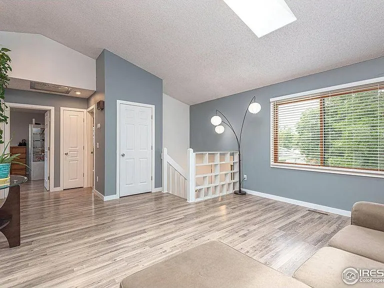 2197 Kennington Ct — Photo 15