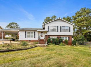 117 Tranquility Rd, Spartanburg, SC 29307