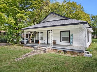 900 N Detroit Ave, Russellville, AR 72801