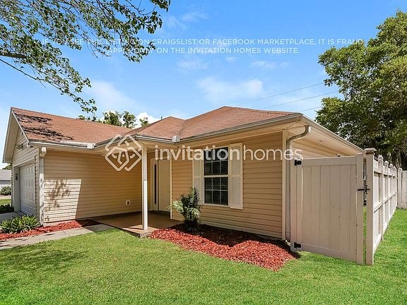 3rd image of 1011 Jones Creek Dr