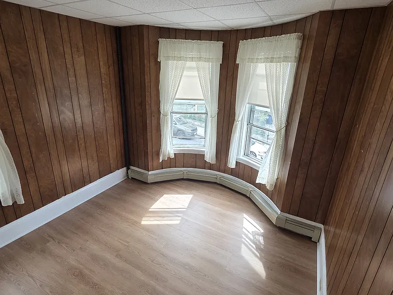 18 Weld Hill St #2 — Photo 5