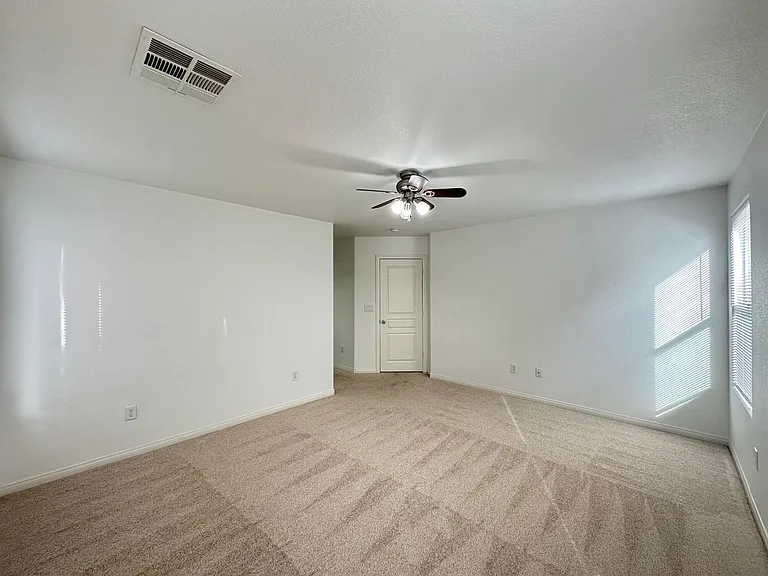4859 Golden Shimmer Ave — Photo 11