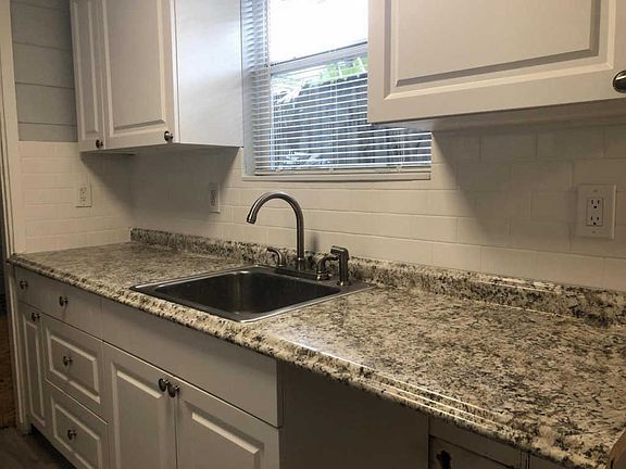 3rd image of 714 4th Ave N APT 2