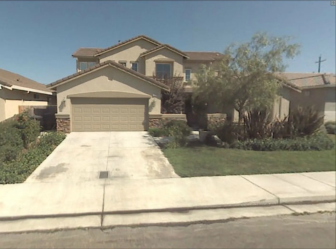 2849 Tulare Ct photo 1