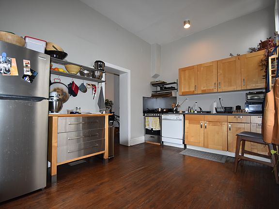 2nd image of 645 N 22nd St Floor 1