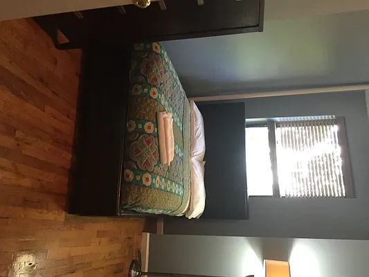 Rented by I Stay NY LLC | media 21