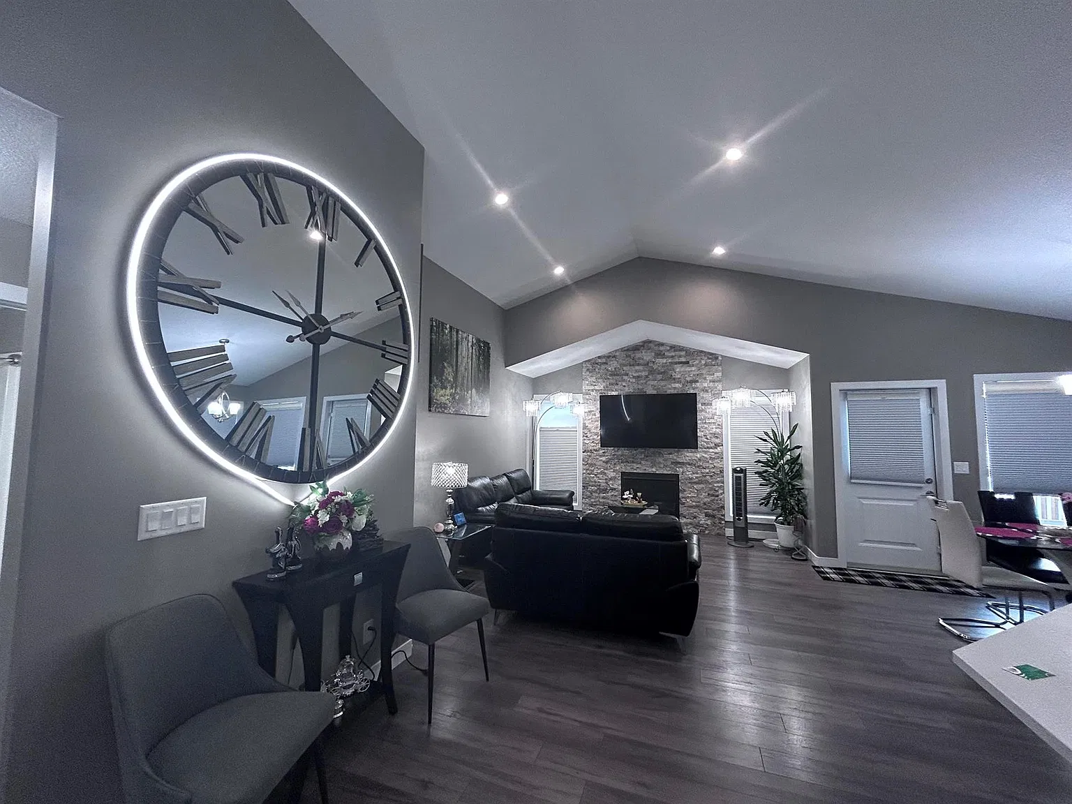 17 Valmont Street Blackfalds — Photo 3