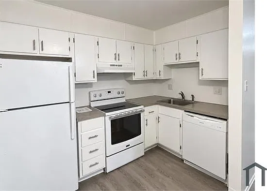 2 bed, 750 sqft, $1,550 — Photo 2