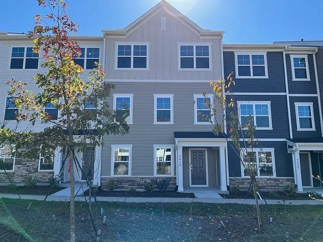 3018 Brellon Ln — Photo 1