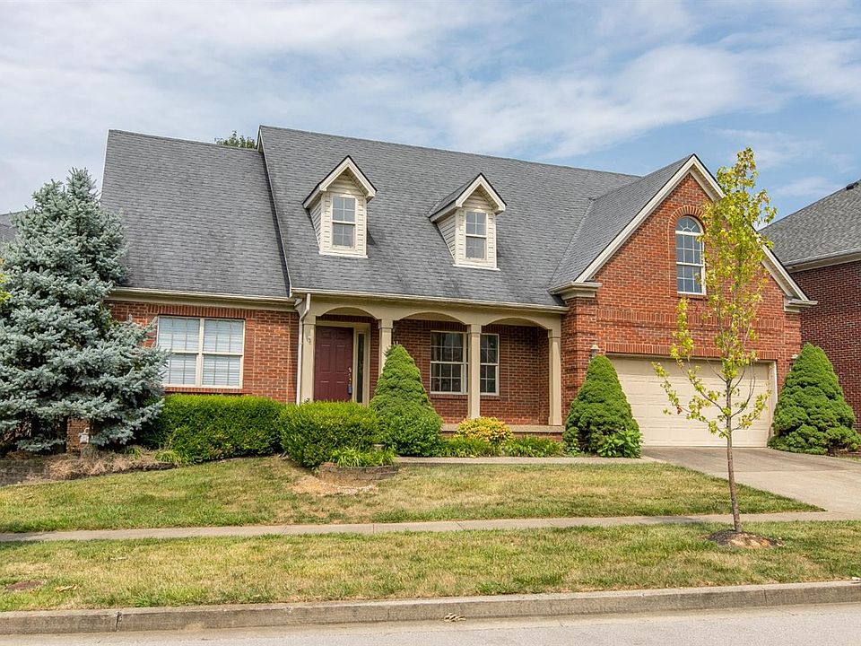 1st image of 2704 Red Leaf Dr