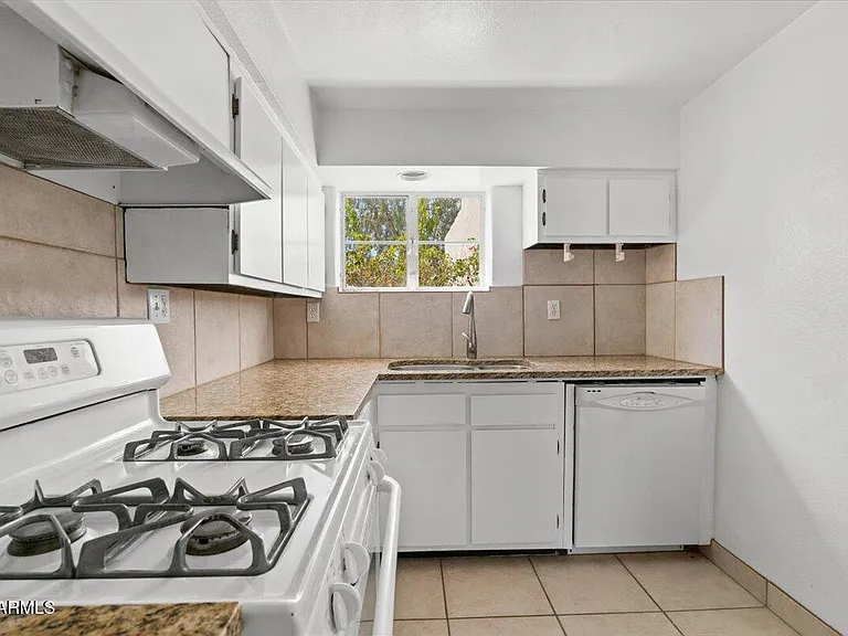 5702 E Camelback Rd #INDIAN — Photo 15