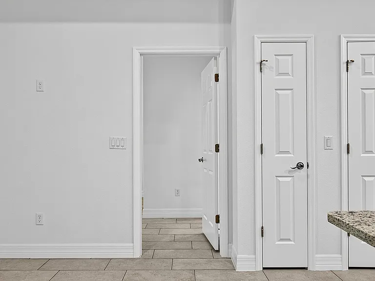 14 Ullynn Pl #A — Photo 22