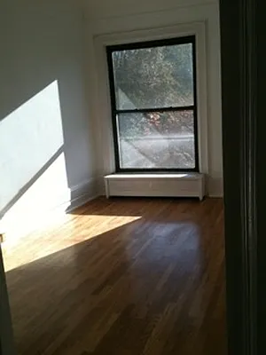 Rented by Anthony Mariano, lreb | media 7