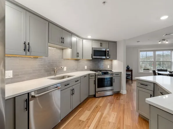 269 Main St #3005, Reading, MA 01867