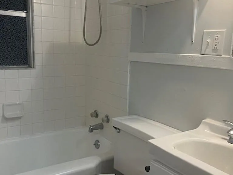 3643 Douglass Ave — Photo 19