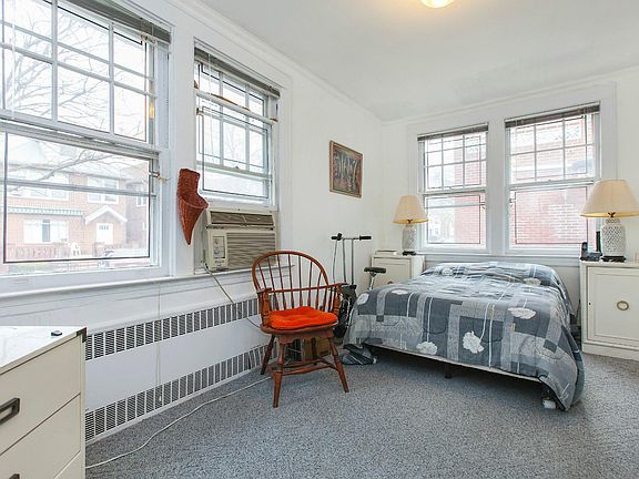 3rd image of 2128 79th St Fl 1
