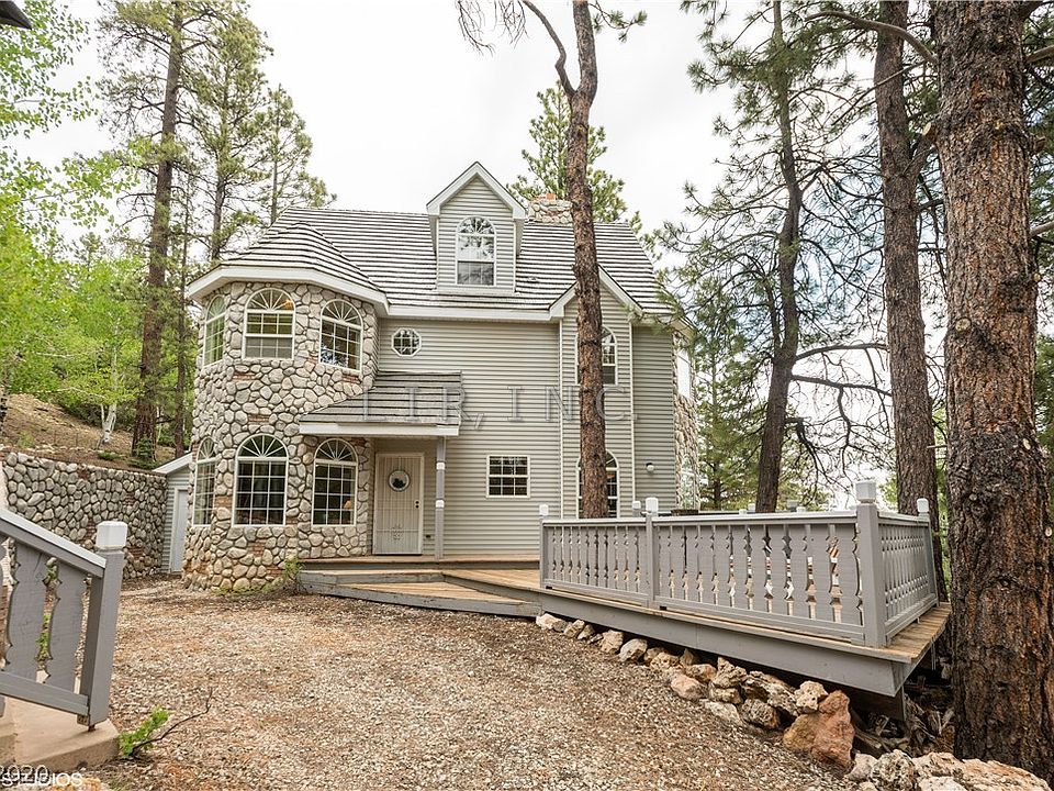 1st image of 1675 E Strawberry Creek Cir