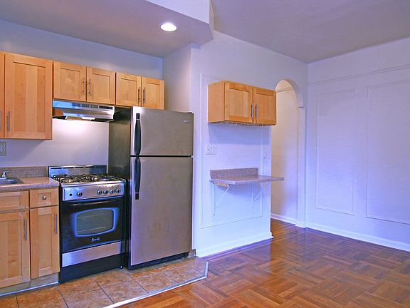 2nd image of 141 W 139th St APT C36