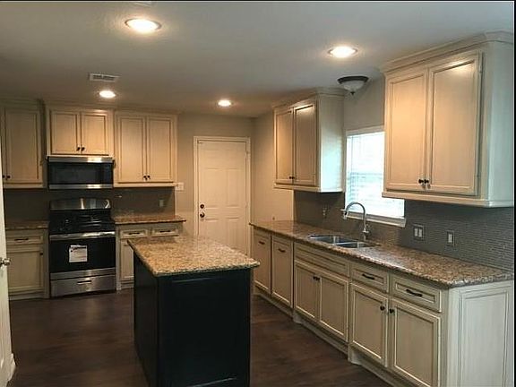4th image of 5939 Marwood Dr