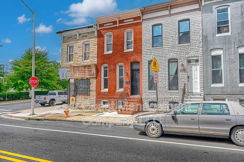 2 bed, 1.5 bath, 1453 sqft, $1,695 — Photo 3