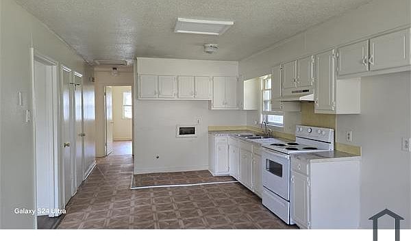 1st image of 605 Griffin St
