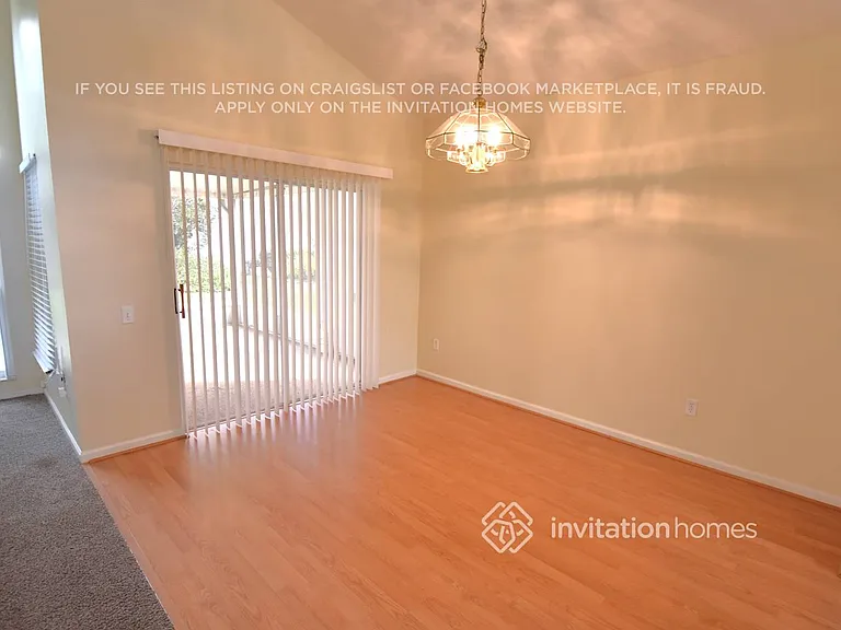 3419 Santa Monica Dr — Photo 6
