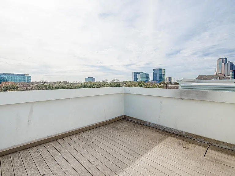 3118 Carmel St — Photo 34