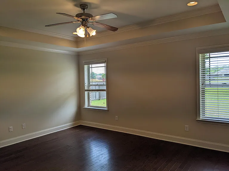1480 Bon Terre Blvd — Photo 13