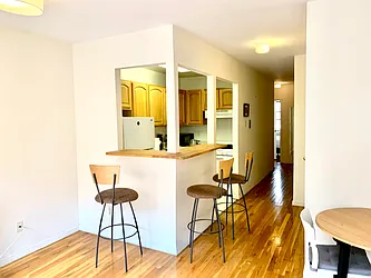 Rented by R New York
