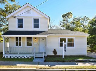 3166 Union Blvd, East Islip, NY 11730