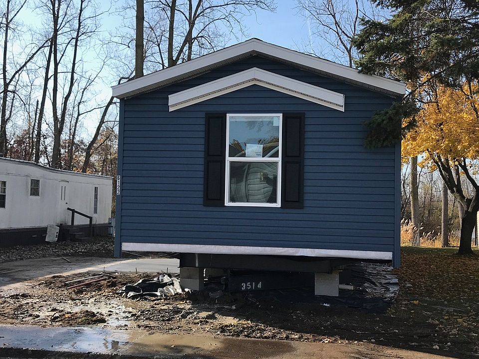 1st image of 6122 Bob Dr #48