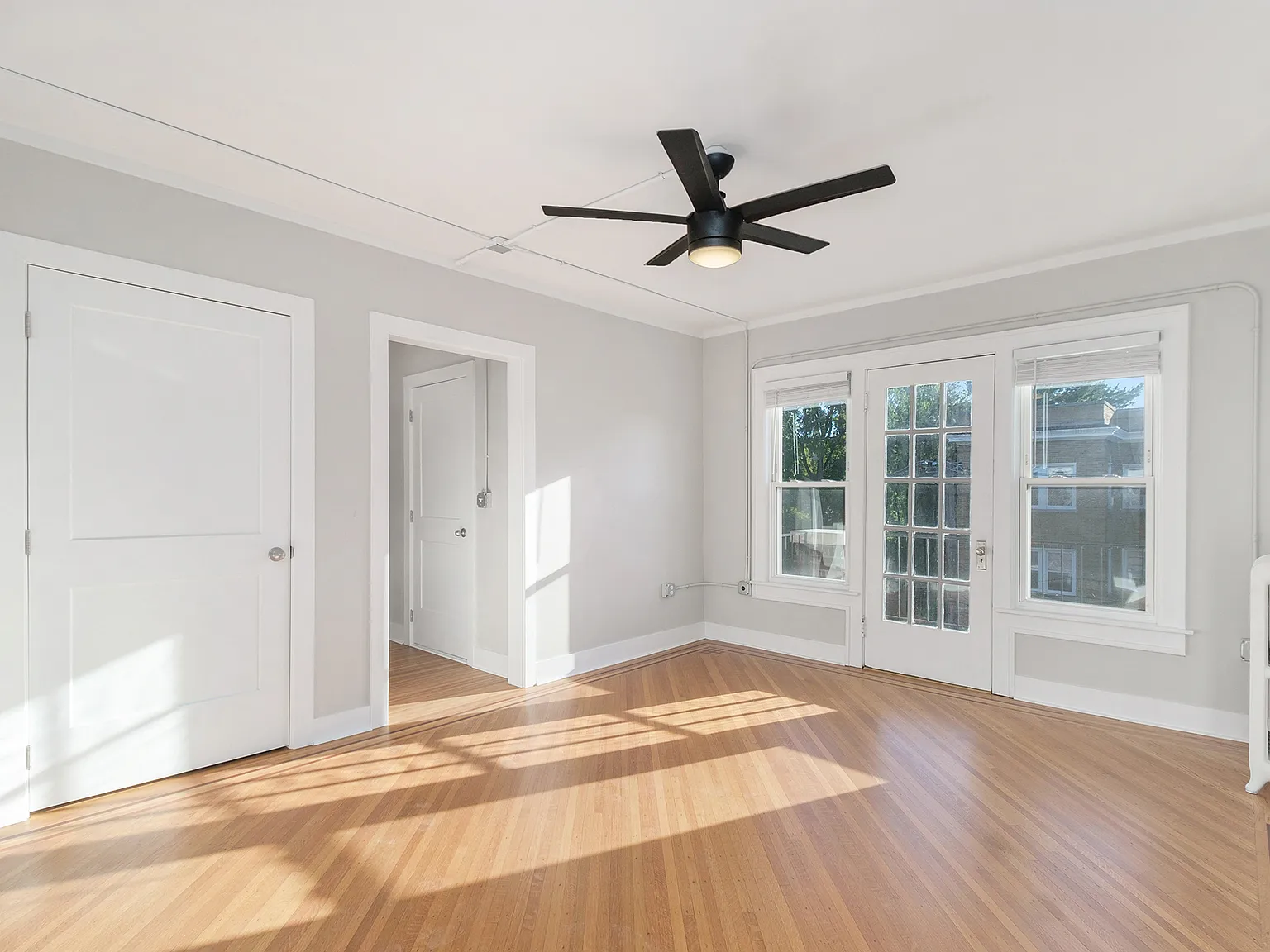 1 bed, 650 sqft, $1,695 — Photo 2