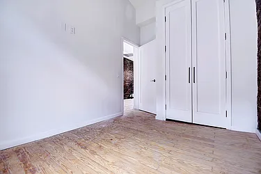 Rented by Urbane Brokerage