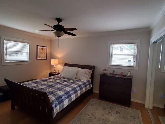 Maaster Bedroom