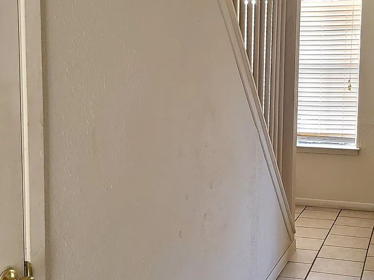 1102 Verde Dr — Photo 9
