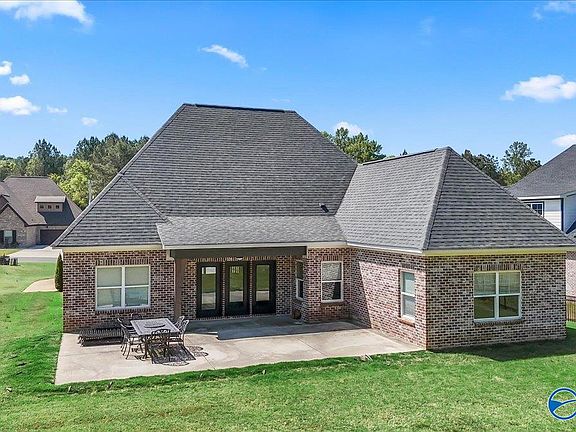 2nd image of 2931 Cherokee Ridge Dr