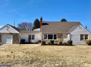 1244 Walnut Ave, Blackwood, NJ 08012