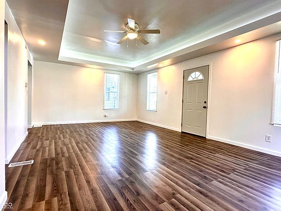 5th image of 3442 N Capitol Ave