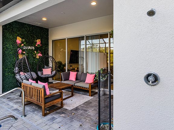 5th image of 434 Captiva Dr