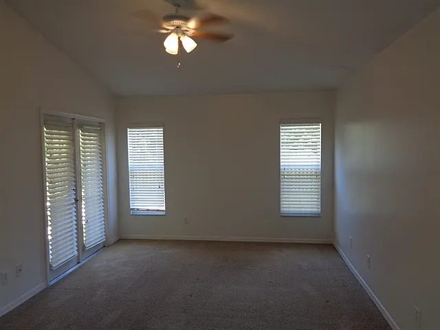 7752 Blue Spring Dr — Photo 8