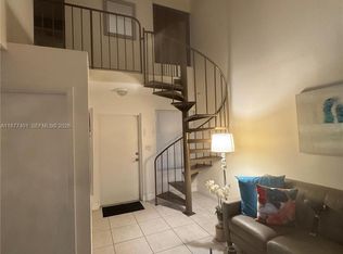 Verabella Falls Condo, Miami, FL 33193