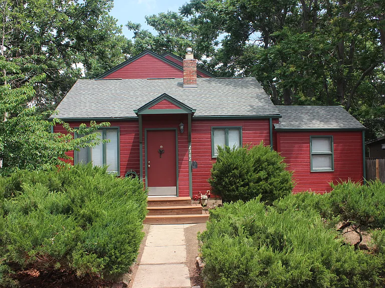 2362 S Gilpin St — Photo 1