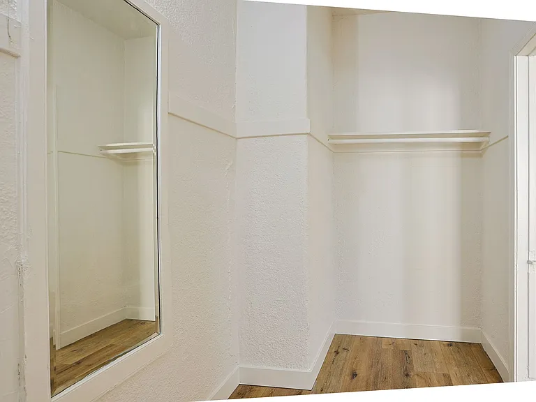 739 S Normandie Ave #107 — Photo 19